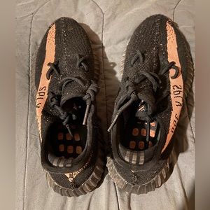 adidas Yeezy Boost 350 V2